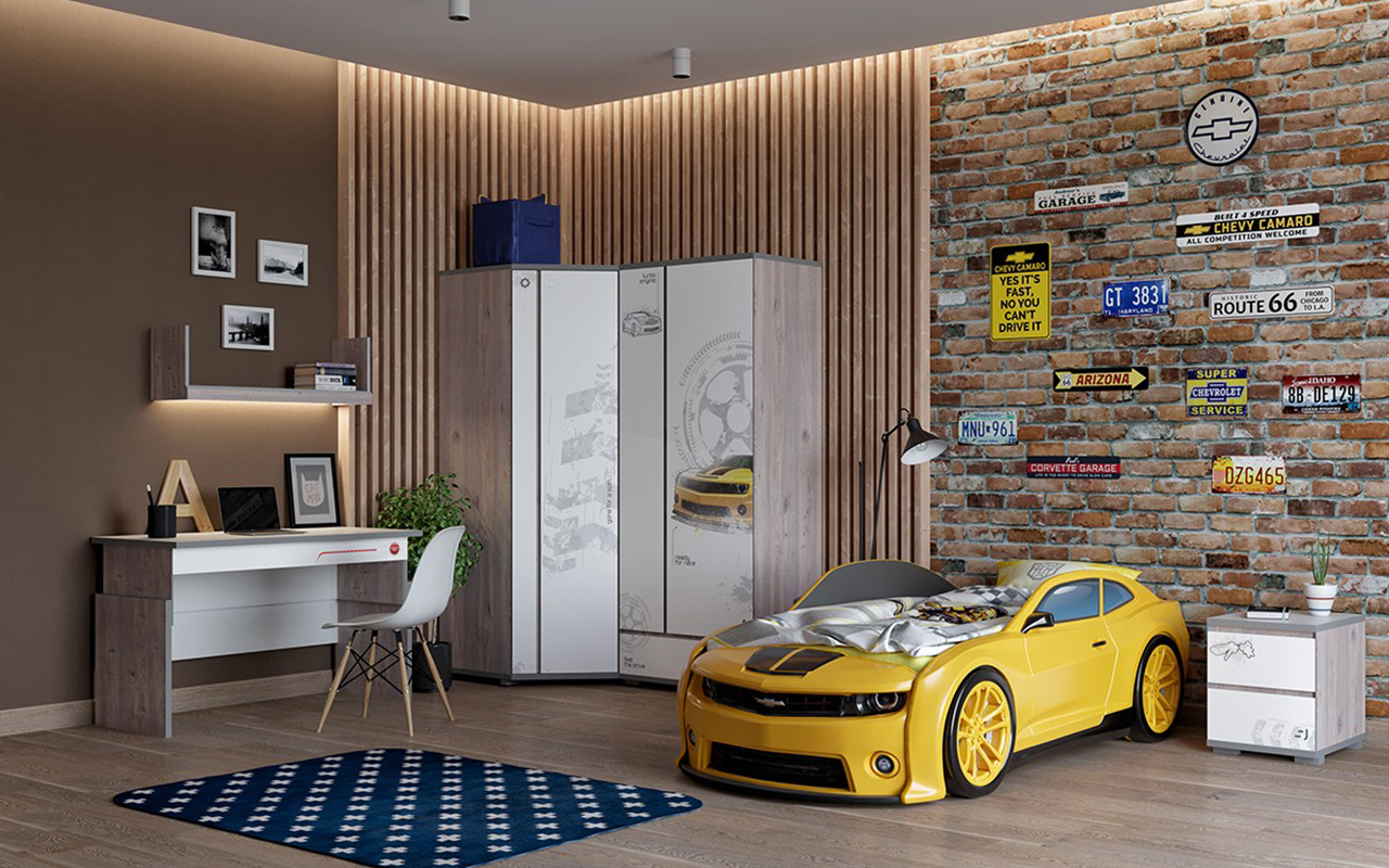 комната машинки мальчиков. детская в гоночном стиле. комната машинки мальчиков. спальня для мальчика с машиной. комната для мальчика с машинками.