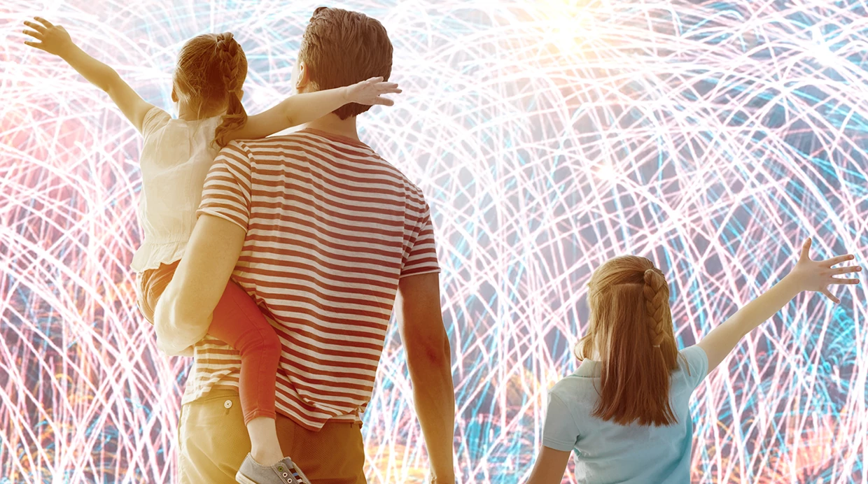 Празднуем вместе! Скидки до 70%